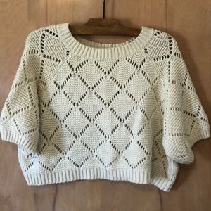 White knit crop top